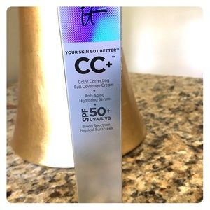 It Cosmetics new in box CC Cream light medium